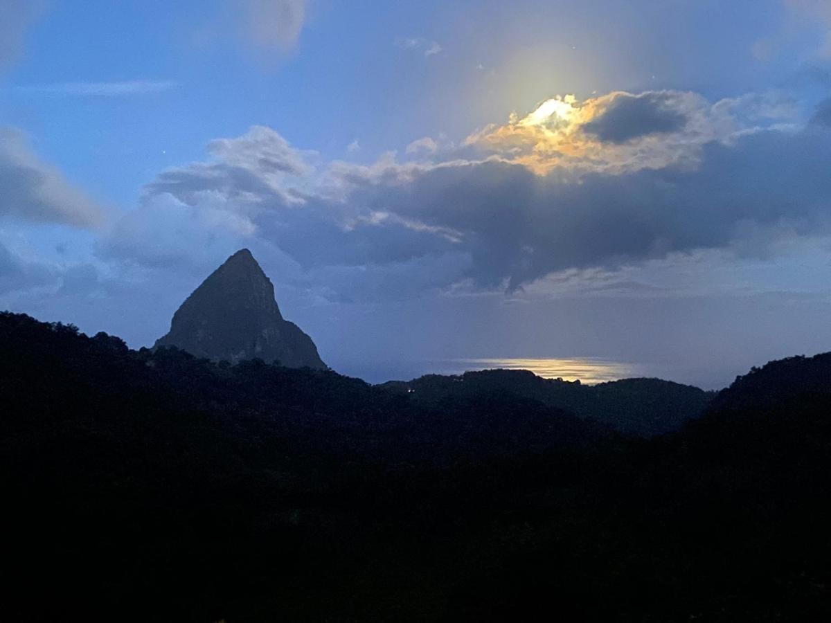 Belle Etoile - Celestial Hideaway Villa Soufriere Exterior photo